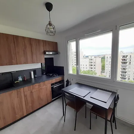 Proche Du Parc De La Tete D'or - Garage Gratuit Apartment